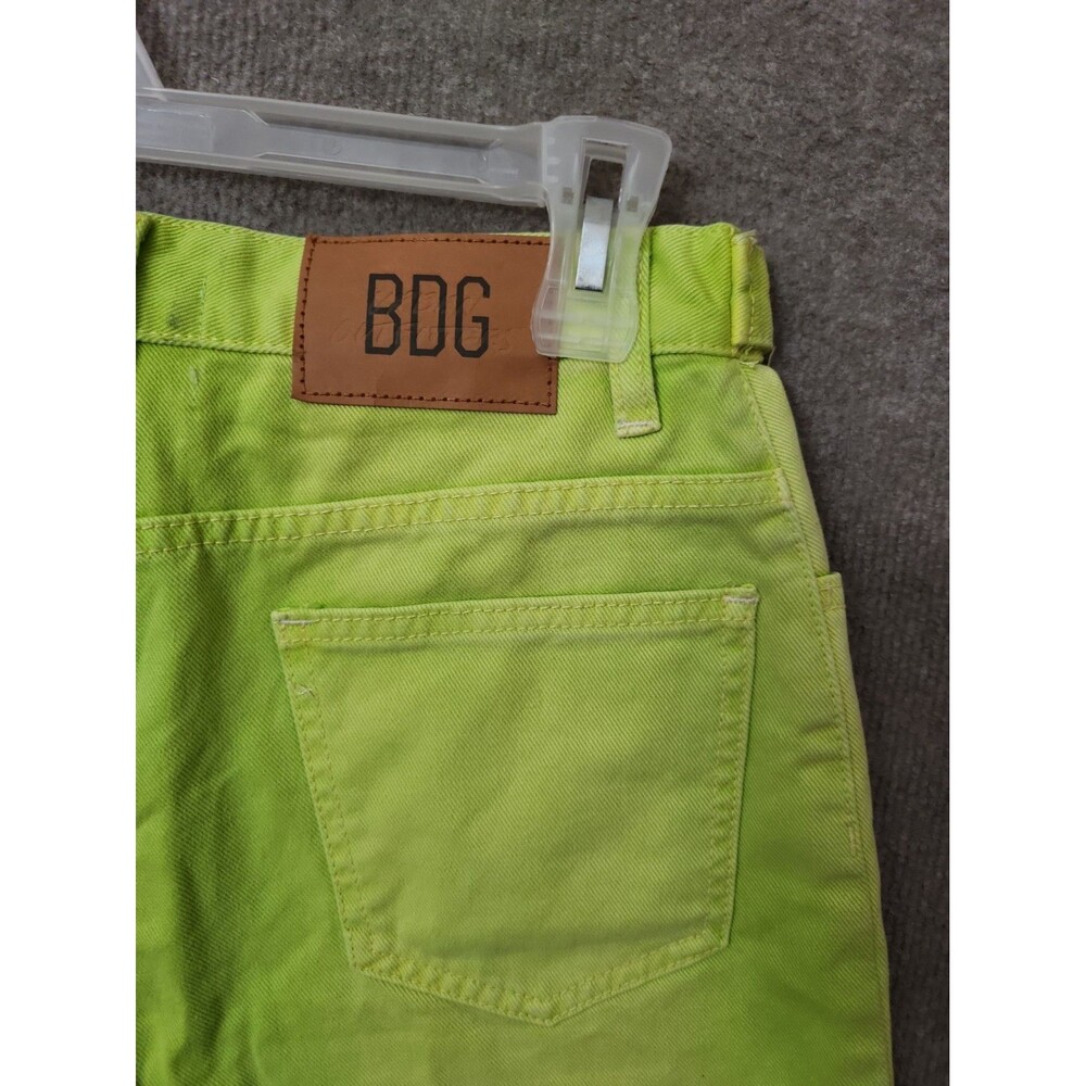 BDG Longline Carpenter Shorts Womens 27 Lime Green Raw Hem Denim NEW - Picture 7 of 12
